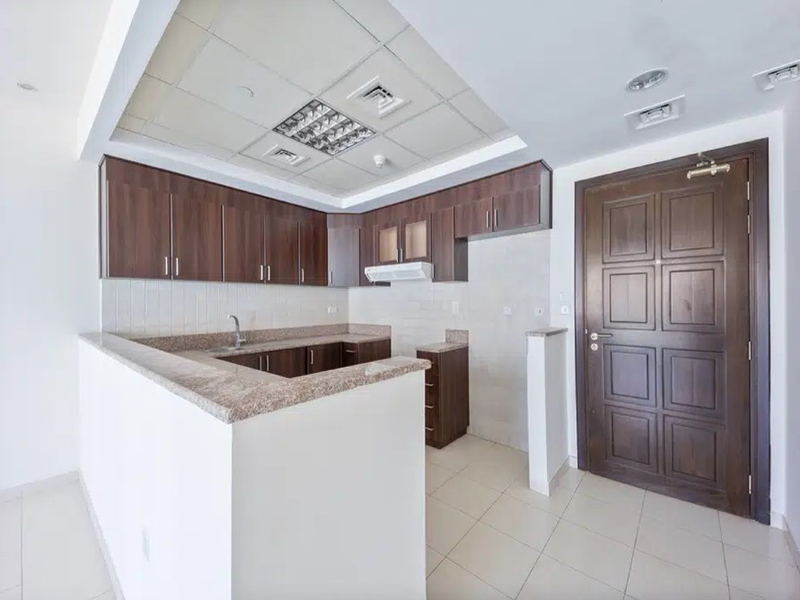 Full Canal Views 1 BR