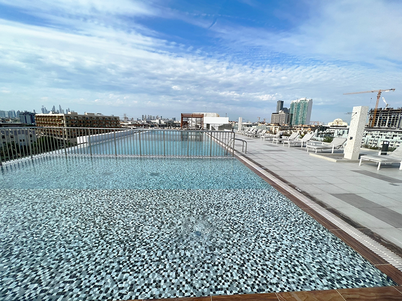 1 BR La Perla Blanca JVC